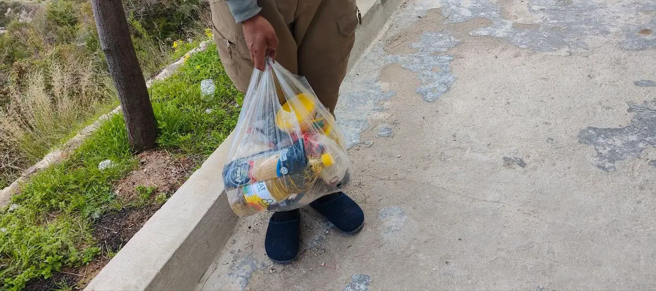 عکس ۲۵