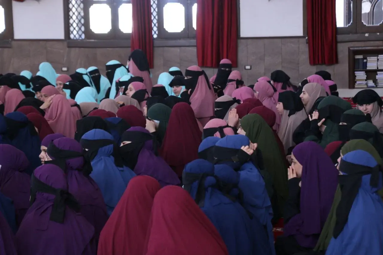 عکس ۱۵