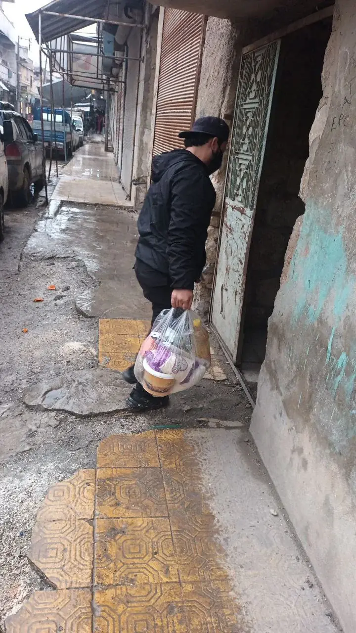 عکس ۱۷