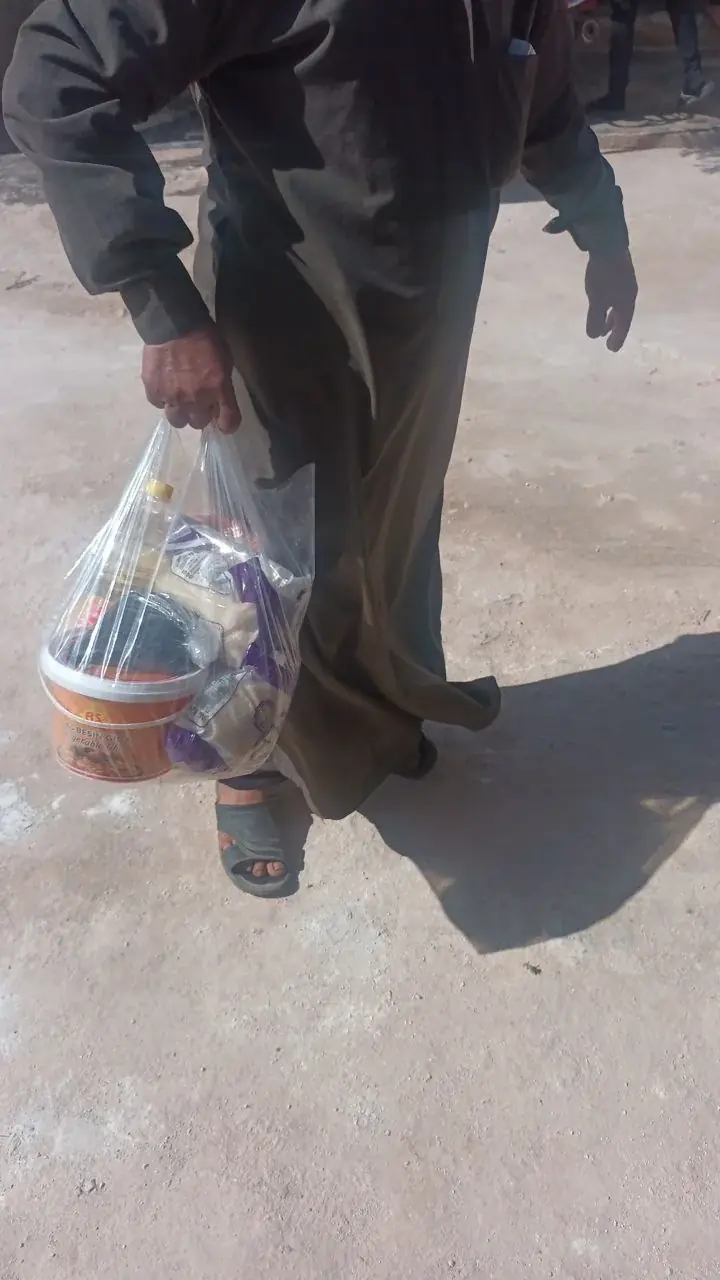 عکس ۲۳