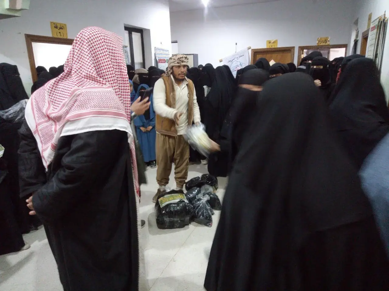 عکس ۲۴