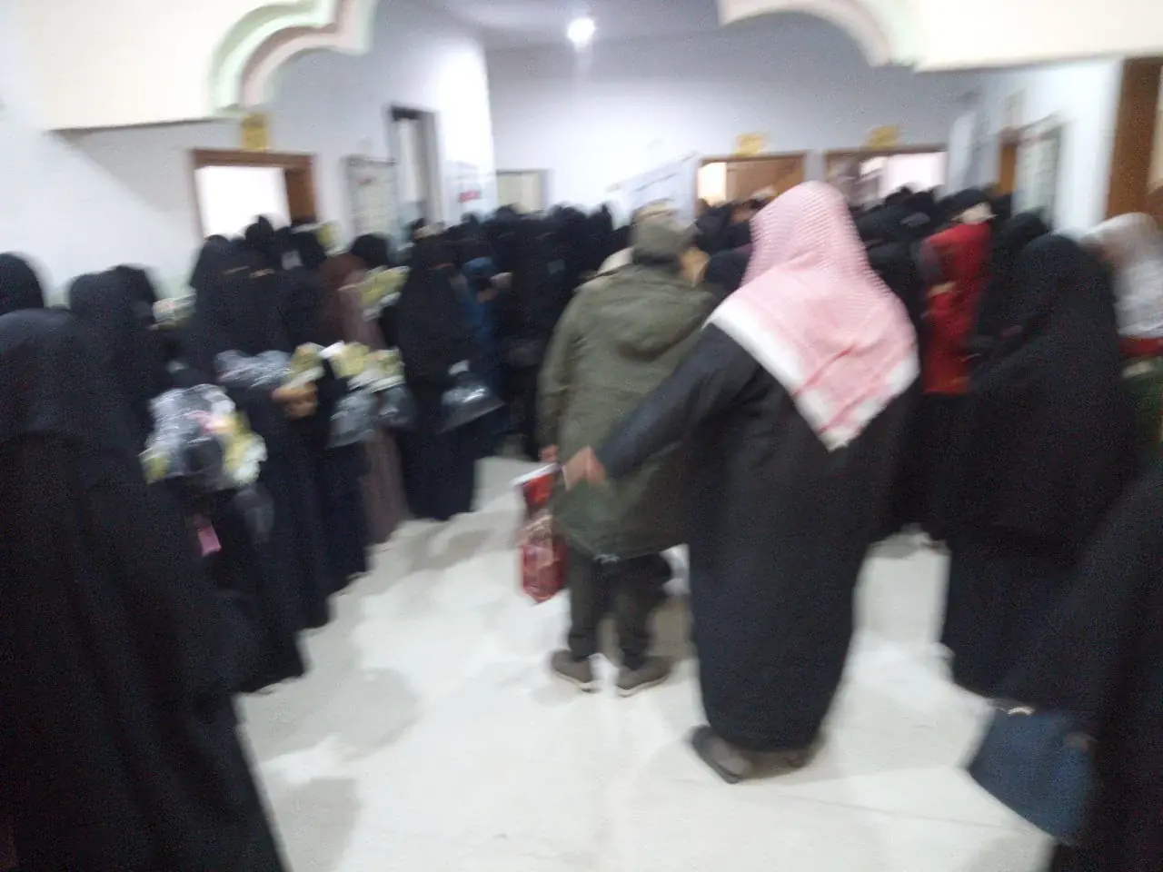 عکس ۲۵