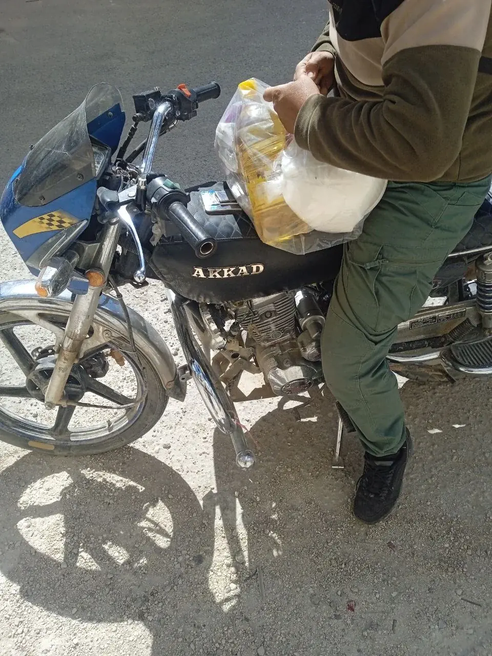 عکس ۱۷