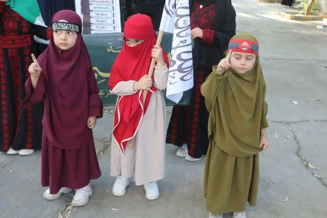 عکس ۴