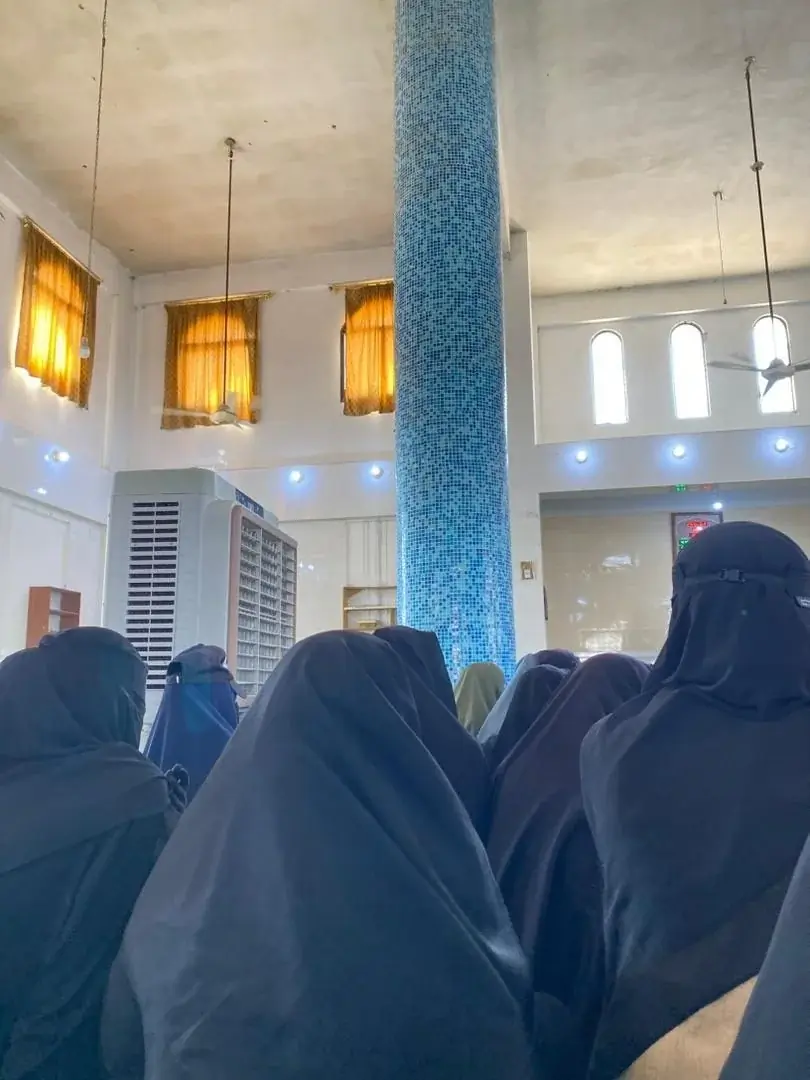 عکس ۵۲
